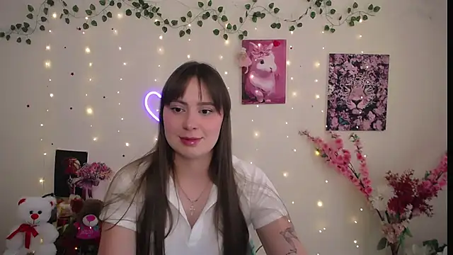 Snapshot of Amanda_Bright_ chatting on 22, 6, 2026 Amanda Bright online show from 22, 6, 2026
