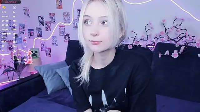 Megan--chan online show from 9, 1, 2026