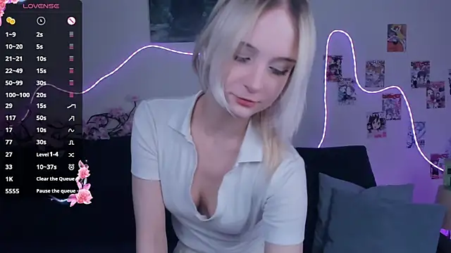 Snapshot of Megan--chan chatting on 19, 3, 2026 Megan--chan online show from 19, 3, 2026