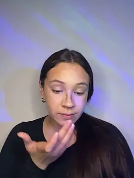 HinataArai online show from 27, 10, 2025