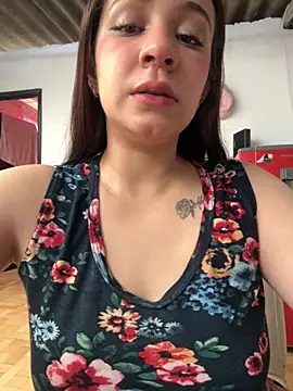 Snapshot of HinataArai chatting on 2, 6, 2026 HinataArai online show from 2, 6, 2026