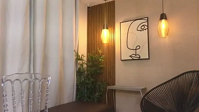 Lia Mar  online show from 23, 10, 2025