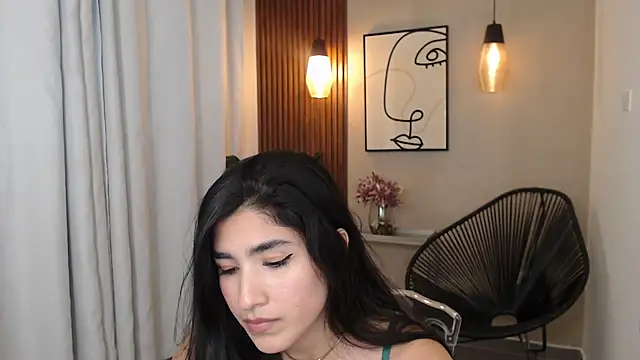 Lia Mar  online show from 10, 1, 2026