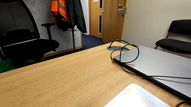 Oorse1966 online show from 7, 1, 2026