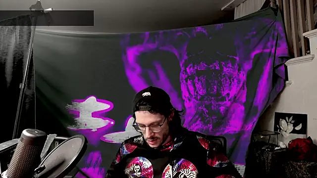 MasterDaddyCool online show from 12, 9, 2025