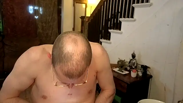 Snapshot of MasterDaddyCool chatting on 10, 7, 2026 MasterDaddyCool online show from 10, 7, 2026