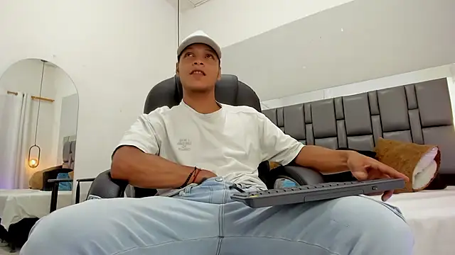 Ricky Owens1 online show from 1, 12, 2025