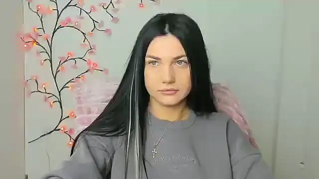 Snapshot of Lune_Moon chatting on 11, 2, 2026 Lune Moon online show from 11, 2, 2026