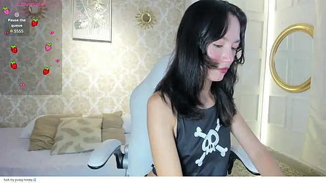 LilyThea online show from 29, 5, 2026