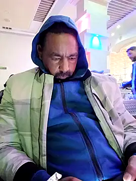 Snapshot of Bob_black chatting on 4, 3, 2026 Bob black online show from 4, 3, 2026