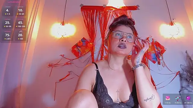 Snapshot of Karlaliones69 chatting on 22, 10, 2025 Karlaliones69 online show from 22, 10, 2025