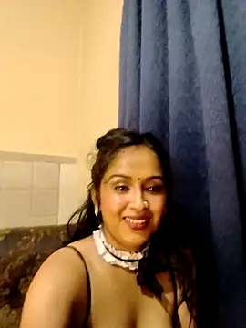 Snapshot of cute_indianxo chatting on 20, 4, 2026 cute indianxo online show from 20, 4, 2026