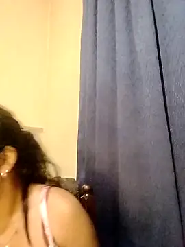 Snapshot of cute_indianxo chatting on 22, 4, 2026 cute indianxo online show from 22, 4, 2026