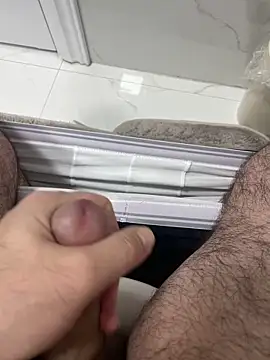 Heros2000 online show from 5, 3, 2026