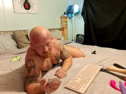 Snapshot of AntMeich6969 chatting on 15, 10, 2025 AntMeich6969 online show from 15, 10, 2025