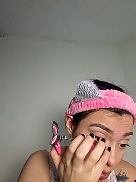 AmaiaSalvatore online show from 20, 9, 2025