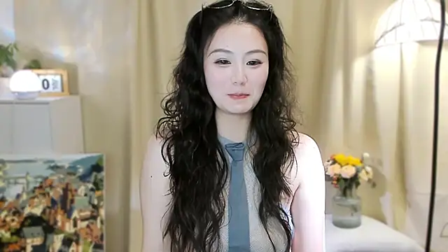 Snapshot of lumi65 chatting on 10, 9, 2025 lumi65 online show from 10, 9, 2025