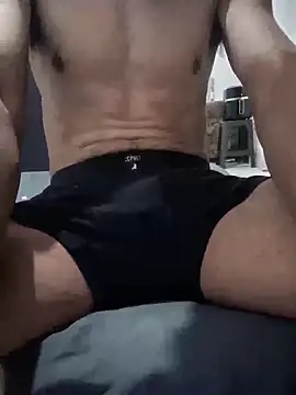 Snapshot of Yucsingl1 chatting on 7, 4, 2026 Yucsingl1 online show from 7, 4, 2026