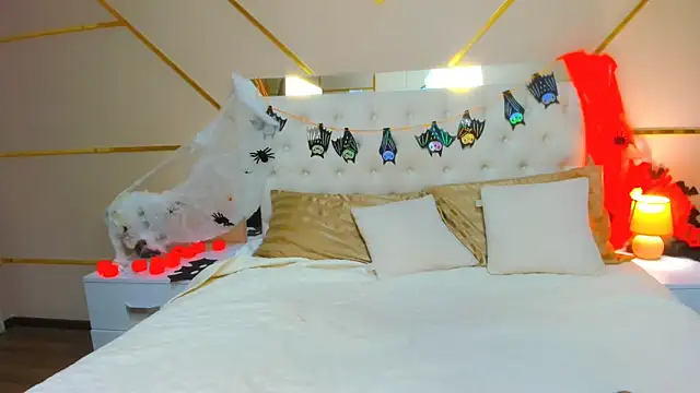 BeatriceAddams online show from 1, 11, 2025