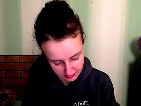 FeelMe   online show from 28, 2, 2026