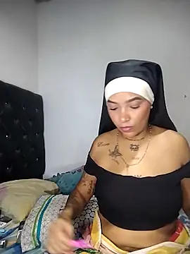 Snapshot of Vale_Nikol21 chatting on 20, 12, 2025 Vale Nikol21 online show from 20, 12, 2025