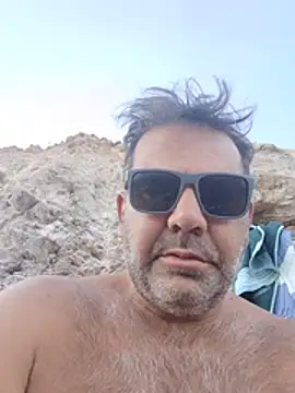 Snapshot of Nesch82 chatting on 15, 7, 2026 Nesch82 online show from 15, 7, 2026