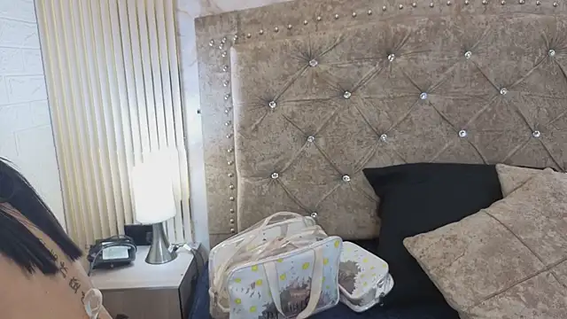 AnastasiaColeman online show from 15, 4, 2026