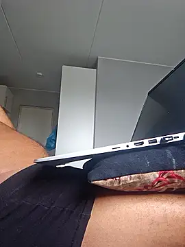 Snapshot of mojaymort chatting on 19, 1, 2026 mojaymort online show from 19, 1, 2026