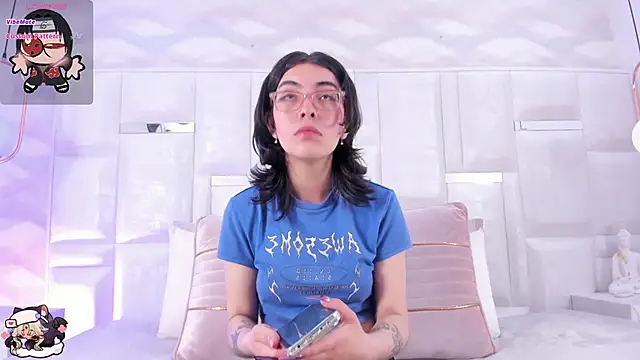 Im Molly Angel online show from 5, 11, 2025