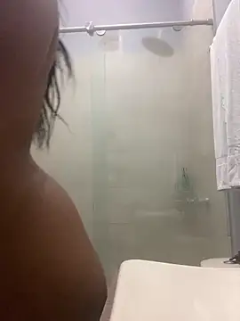 Snapshot of Dakotaferreti chatting on 24, 10, 2025 Dakotaferreti online show from 24, 10, 2025