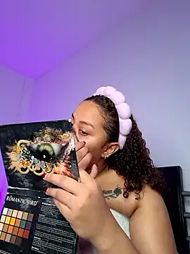 Snapshot of Nicoll_31 chatting on 15, 1, 2026 Nicoll 31 online show from 15, 1, 2026