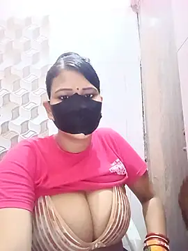Snapshot of varnika chatting on 12, 6, 2026 varnika online show from 12, 6, 2026