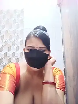 Snapshot of varnika chatting on 17, 6, 2026 varnika online show from 17, 6, 2026