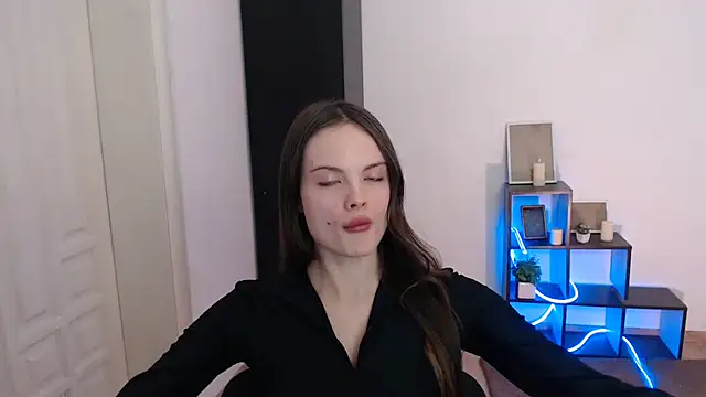 Ariella ari online show from 10, 1, 2026