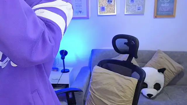 yulian vasquez online show from 16, 12, 2025