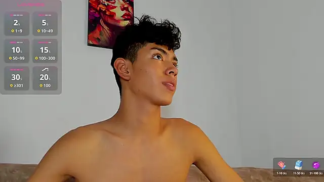 LoganTwink18 online show from 2, 12, 2025