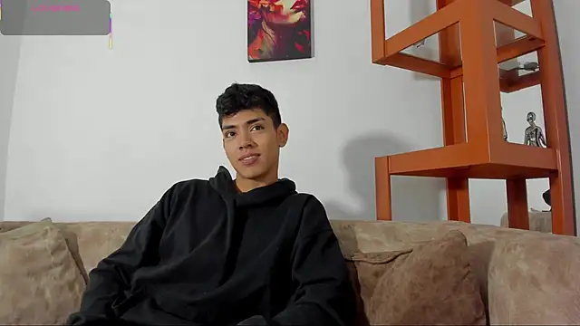 LoganTwink18 online show from 22, 12, 2025