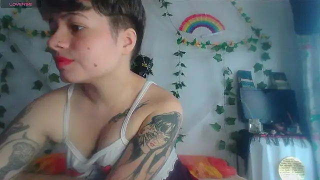 Snapshot of Mitsuha_gate chatting on 17, 2, 2026 Mitsuha gate online show from 17, 2, 2026