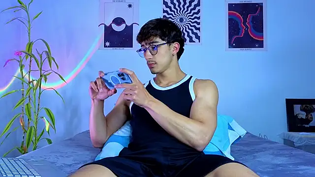 LatinReall online show from 16, 10, 2025