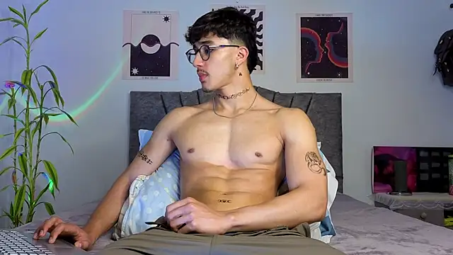 LatinReall online show from 4, 11, 2025