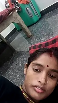 Snapshot of Guriya0076 chatting on 15, 9, 2025 Guriya0076 online show from 15, 9, 2025