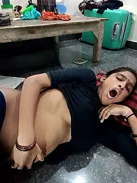 Snapshot of Guriya0076 chatting on 24, 9, 2025 Guriya0076 online show from 24, 9, 2025