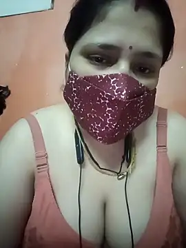 Snapshot of Kaja1919 chatting on 29, 10, 2025 Kaja1919 online show from 29, 10, 2025