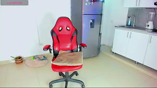 alexandra cute online show from 11, 4, 2026