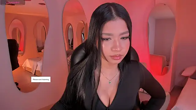 Snapshot of SophieHouston_ chatting on 9, 5, 2026 SophieHouston online show from 9, 5, 2026