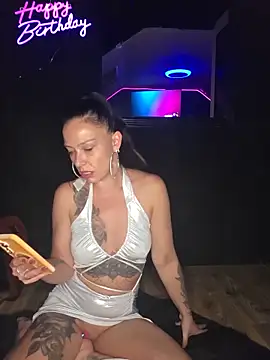 Snapshot of littleladyshelly chatting on 20, 5, 2026 littleladyshelly online show from 20, 5, 2026