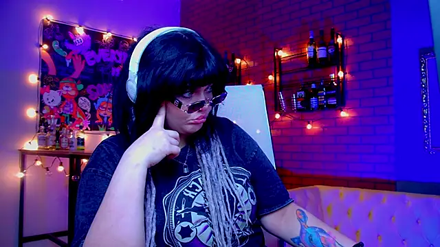 Snapshot of MaryHarrys chatting on 12, 5, 2026 MaryHarrys online show from 12, 5, 2026