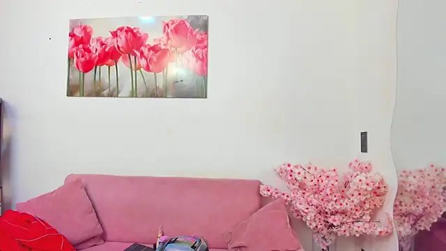 Snapshot of pinky_f00x chatting on 5, 6, 2026 pinky f00x online show from 5, 6, 2026