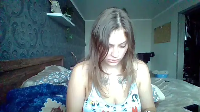 Snapshot of Baby_Mon chatting on 3, 11, 2025 Baby Mon online show from 3, 11, 2025