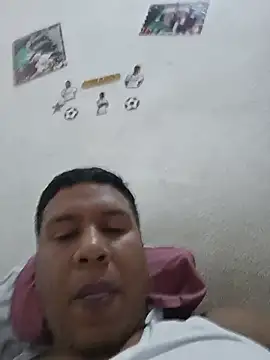 Snapshot of negro08_ chatting on 18, 5, 2026 negro08 online show from 18, 5, 2026